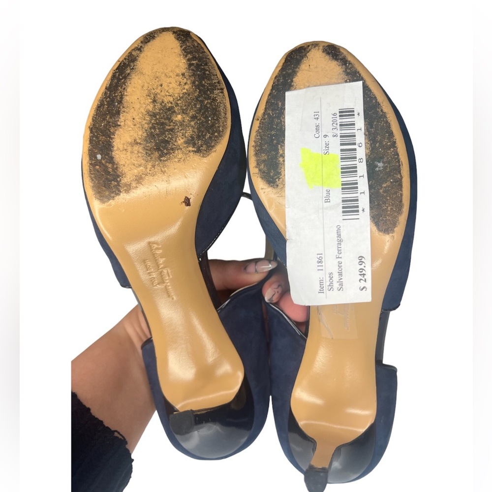 SALVATORE FERRAGAMO PEEP TOE BLUE WOMENS HEELS WOMENS SZ 9 - Picture 4 of 11